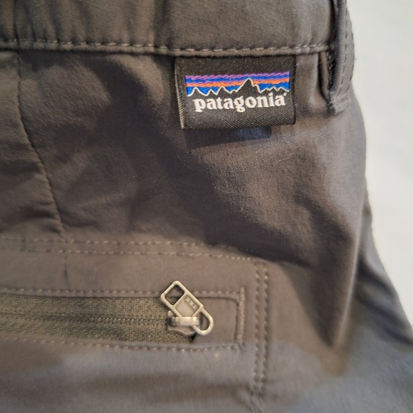 Patagonia Pants - Patagonia Hiking Shorts Wom Sz 2 Gray Nylon Stretch Worn Wear‎ Outdoor 4" inseam